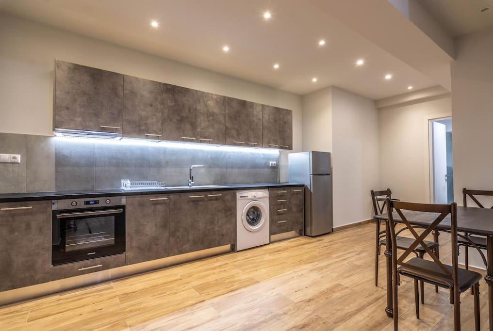 Appartement Pollys Place à Athènes Extérieur photo